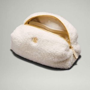 NWT Lululemon Feeling Ready Mini Pouch *Fleece